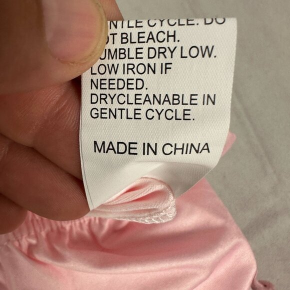 Women's Butterfly Print Pink Sleepwear Set Size Junior XXL - Picture 8 of 8